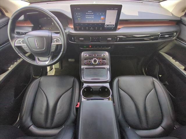 Used 2022 Lincoln Nautilus Reserve w/ Monochromatic Package FWD image 18
