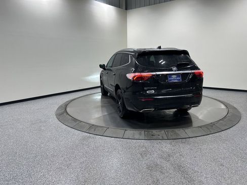 Used 2023 Buick Enclave Essence w/ Sport Touring Edition image 7