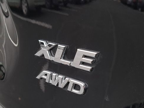 New 2025 Toyota RAV4 XLE Premium image 6