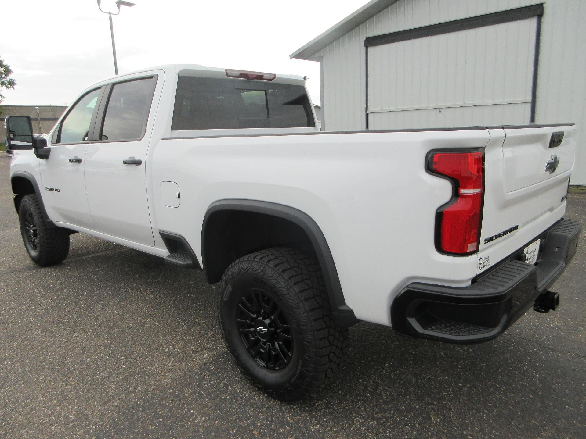 Certified 2026 Chevrolet Silverado 2500 ZR2 w/ LPO, Dark Essentials Package AWD/4WD image 7