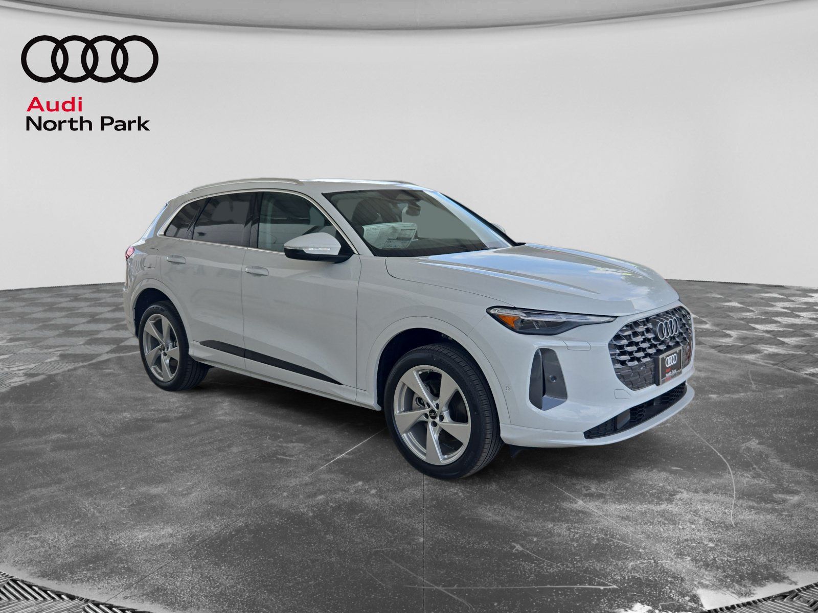 New 2026 Audi Q5 Premium Plus AWD/4WD image 7