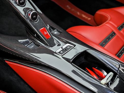 Used 2023 Ferrari 812 GTS RWD image 43