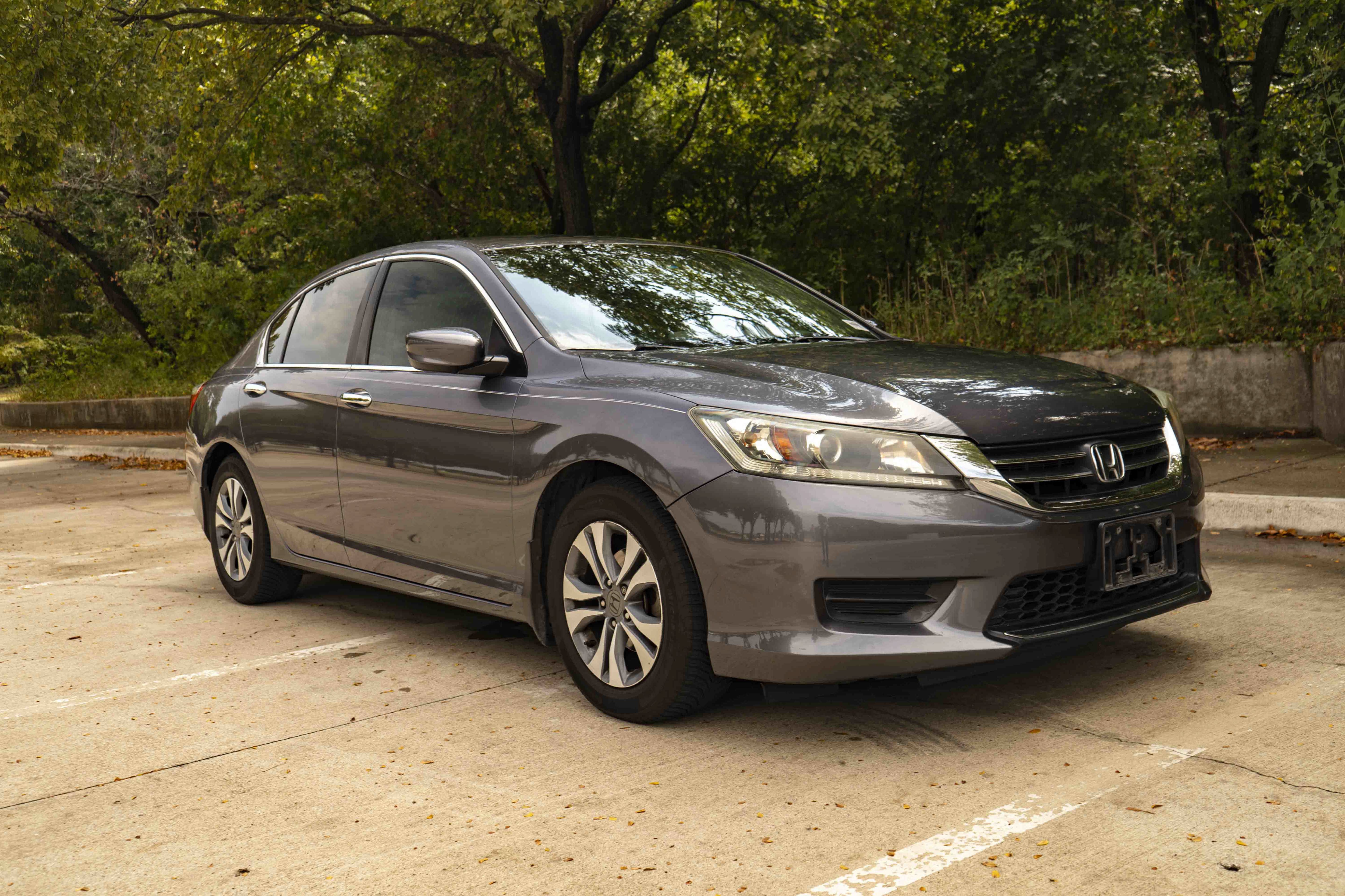 Used 2015 Honda Accord LX image 2