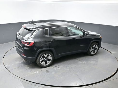 Used 2019 Jeep Compass Limited image 13