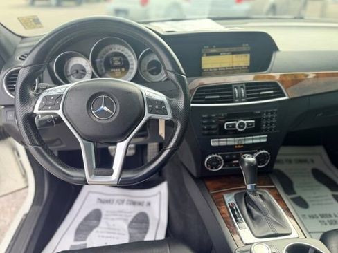 Used 2012 Mercedes-Benz C 250 Sedan w/ Comand Single Disc Pkg image 10