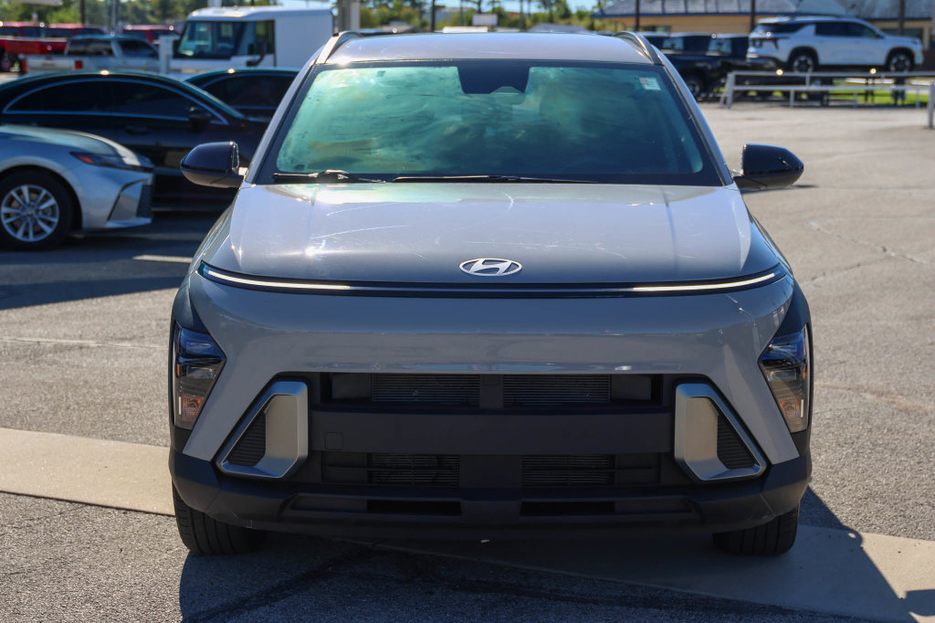 Used 2026 Hyundai Kona SEL Sport FWD image 2