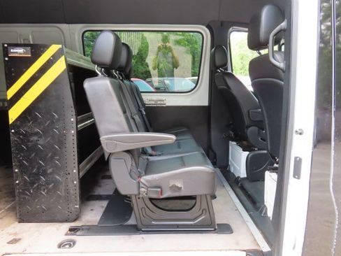Used 2021 Mercedes-Benz Sprinter 2500 image 13