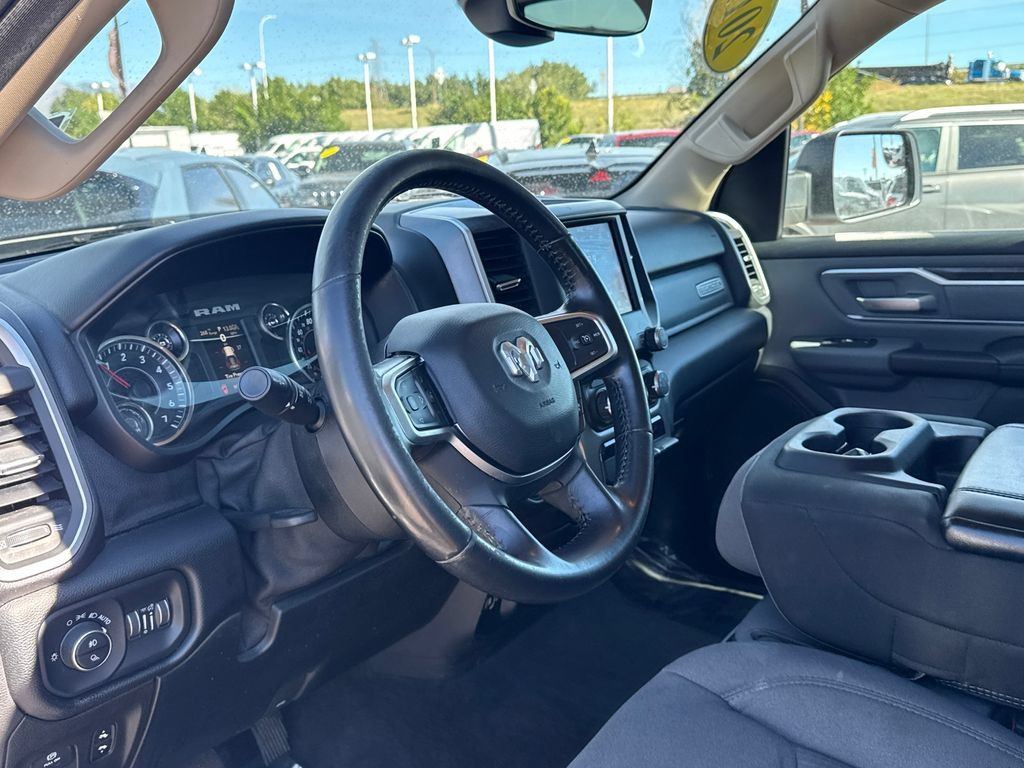 Used 2019 RAM 1500 Big Horn AWD/4WD image 12