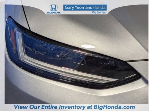 Certified 2025 Honda HR-V EX-L image 13