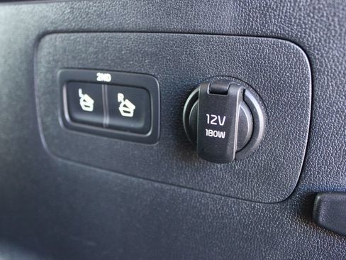 Used 2023 Kia Sorento SX FWD image 18