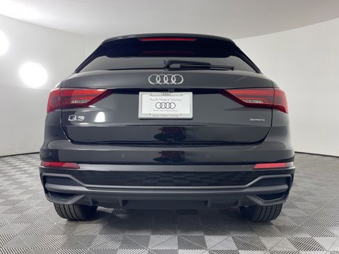 New 2025 Audi Q3 2.0T Premium image 13