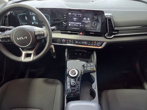 Used 2023 Kia Sportage LX AWD/4WD image 13