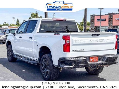 Used 2025 Chevrolet Silverado 1500 LT Trail Boss w/ Protection Package AWD/4WD image 2