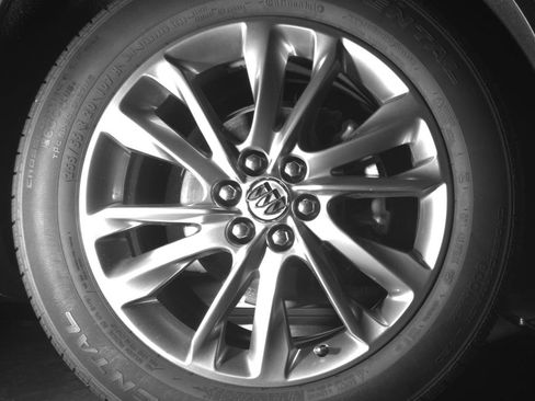 Used 2023 Buick Enclave Avenir AWD/4WD image 21