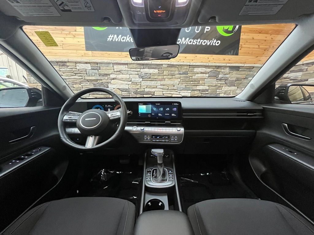 Certified 2026 Hyundai Kona SEL Sport AWD/4WD image 34
