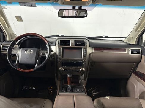 Used 2016 Lexus GX 460 w/ Premium Package AWD/4WD image 26