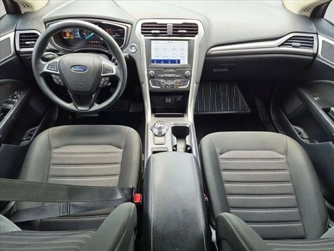Used 2020 Ford Fusion SE AWD/4WD image 17