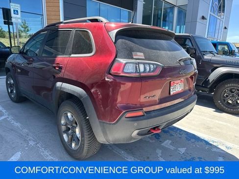 Used 2019 Jeep Cherokee Trailhawk w/ Comfort/Convenience Group AWD/4WD image 3