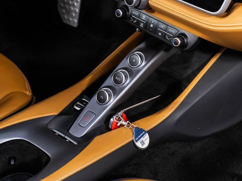 Certified 2019 Ferrari Portofino RWD image 51
