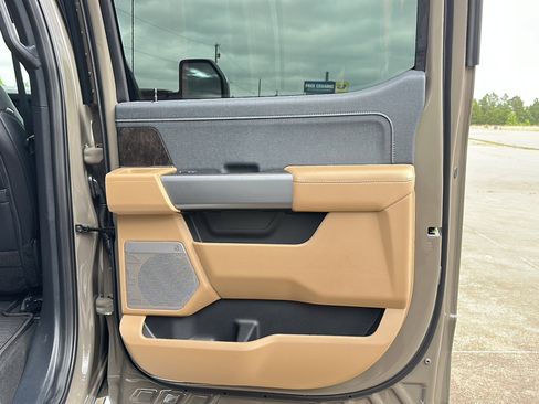 Used 2026 Ford F250 Lariat w/ Lariat Premium Package image 20