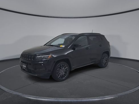 Used 2023 Jeep Compass High Altitude AWD/4WD image 8