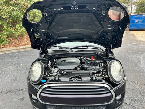 Used 2017 MINI Cooper 2-Door Hardtop image 36