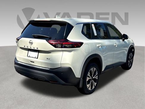 Certified 2023 Nissan Rogue SV FWD image 25
