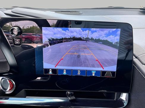Used 2024 Chevrolet Corvette Z06 RWD image 23