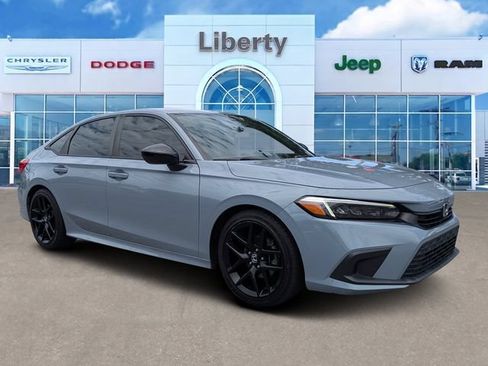 Used 2022 Honda Civic Sport image 1