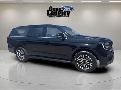 Used 2025 Ford Expedition Max Active AWD/4WD image 14