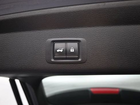 Used 2024 Mitsubishi Outlander SE AWD/4WD image 31