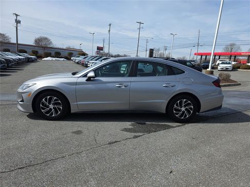 Used 2021 Hyundai Sonata Blue image 8