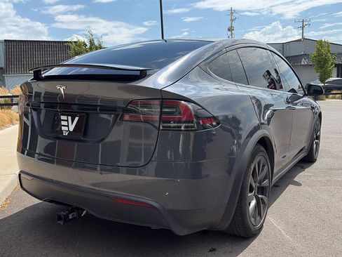Used 2022 Tesla Model X AWD/4WD image 8
