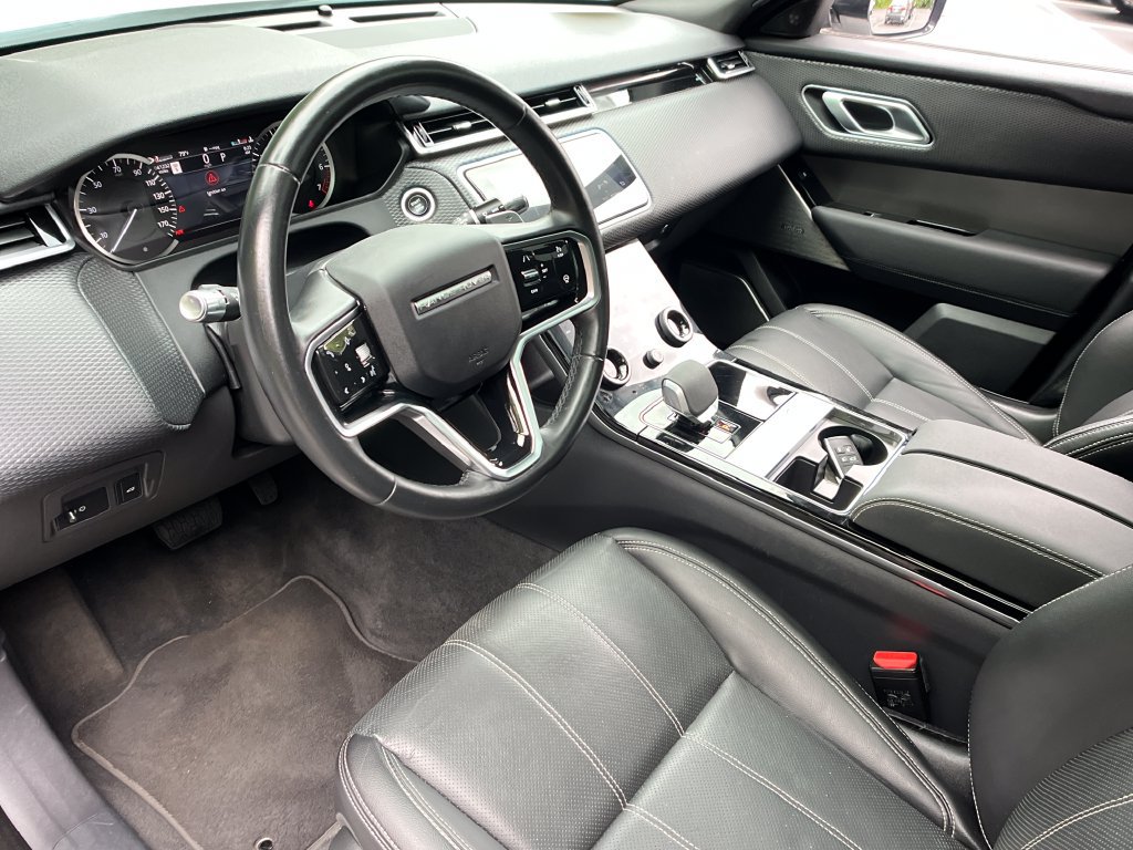 Used 2022 Land Rover Range Rover Velar S AWD/4WD image 10