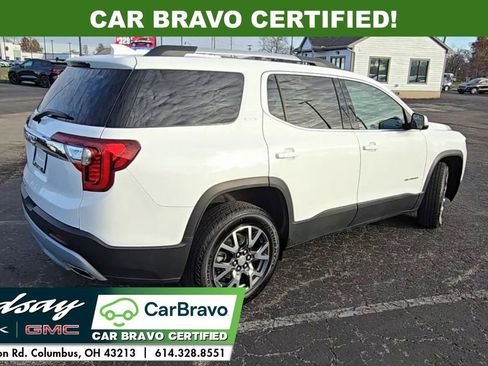 Certified 2023 GMC Acadia SLT w/ Preferred Package image 8