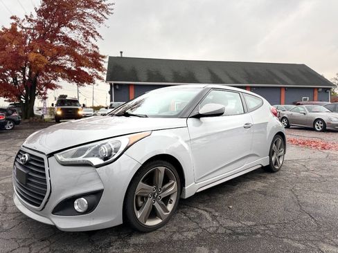 Used 2014 Hyundai Veloster Turbo R-Spec image 7