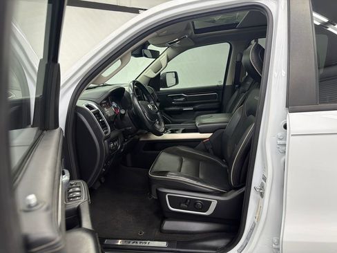 Used 2022 RAM 1500 Laramie w/ Laramie Southwest Edition AWD/4WD image 9