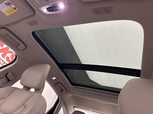 Used 2018 Volvo S90 T6 Inscription AWD/4WD image 16