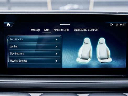 Used 2026 Mercedes-Benz Maybach GLS 600 4MATIC image 97