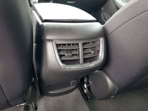 Used 2024 Chevrolet Malibu LT image 12