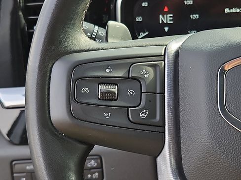 Used 2023 GMC Sierra 1500 SLT w/ SLT Premium Package AWD/4WD image 20