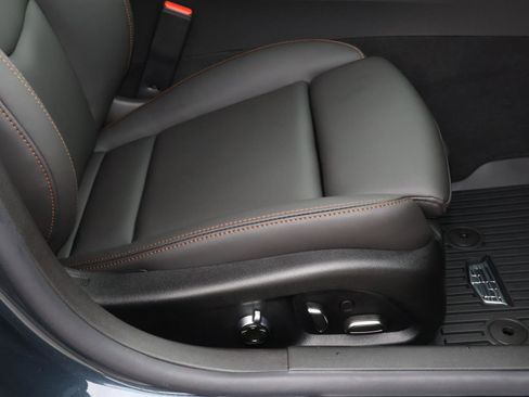 Used 2025 Cadillac CT5 Sport image 19