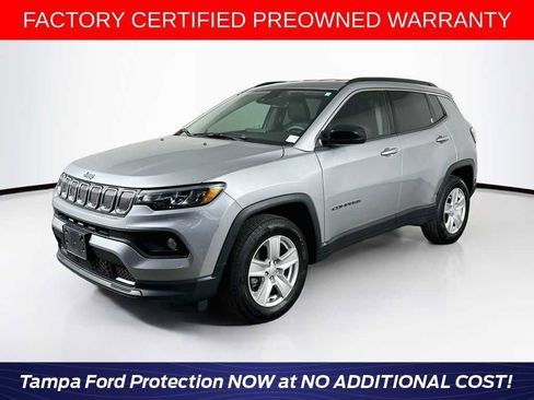 Used 2022 Jeep Compass Latitude AWD/4WD image 1