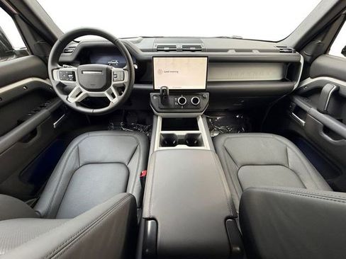 Certified 2026 Land Rover Defender 110 X-Dynamic SE AWD/4WD image 12