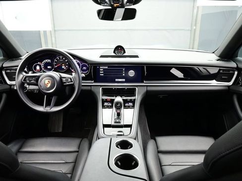 Certified 2023 Porsche Panamera 4 AWD/4WD image 20