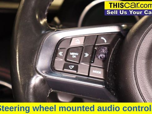 Used 2017 Jaguar XE R-Sport image 17