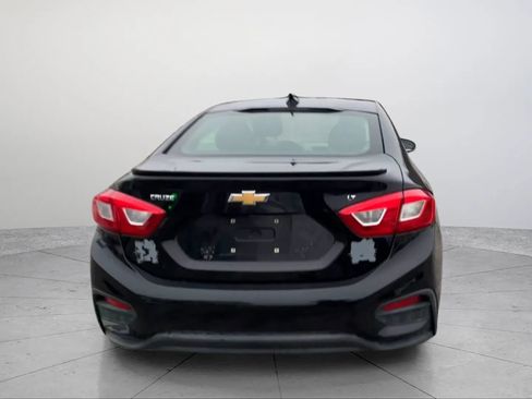 Used 2016 Chevrolet Cruze LT w/ Sun And Sound Package image 4