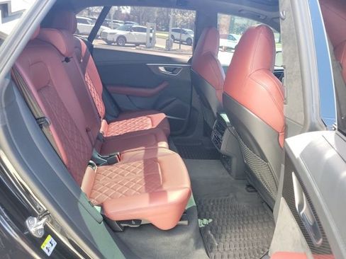 Used 2022 Audi SQ8 Prestige w/ Prestige Package image 24