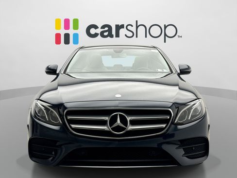 Used 2017 Mercedes-Benz E 300 4MATIC image 8