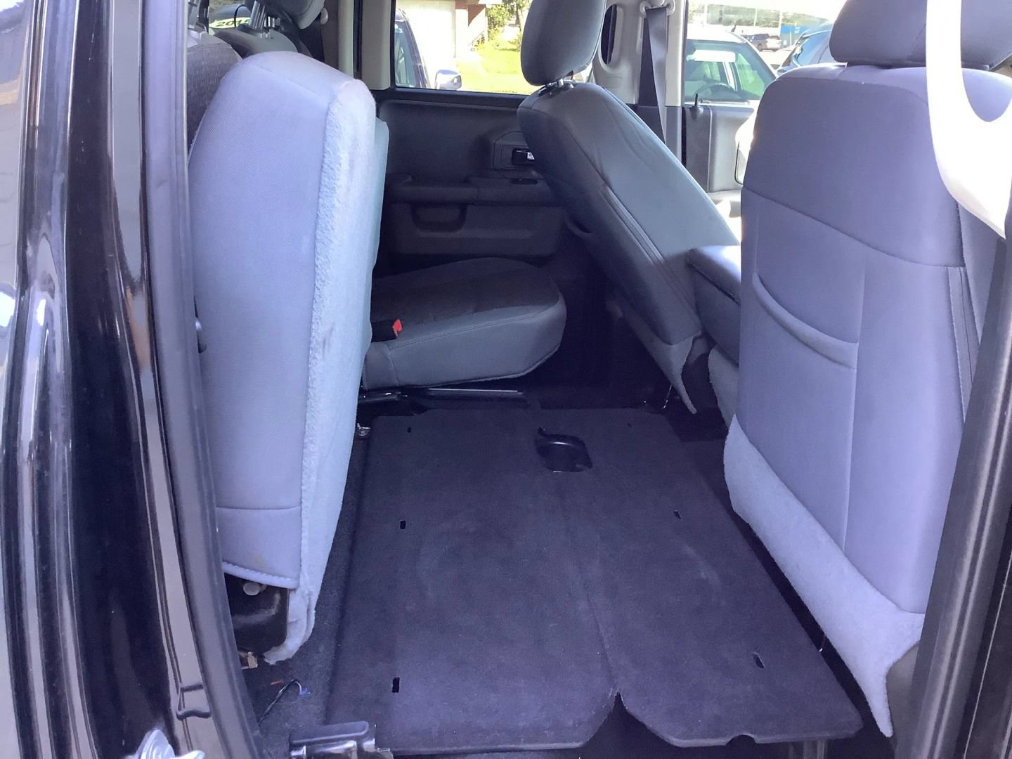 Used 2019 RAM 1500 Classic SLT w/ Luxury Group AWD/4WD image 17